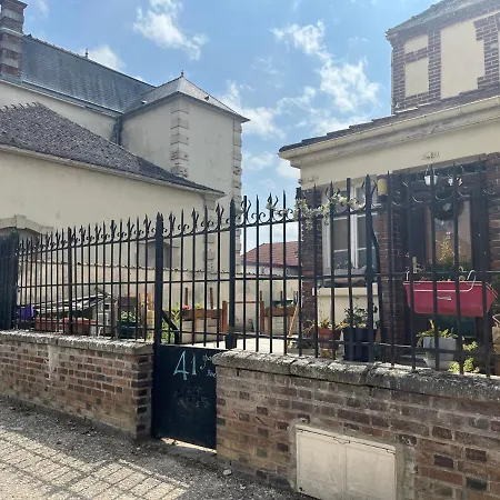 Vaudes Chambre Appartement